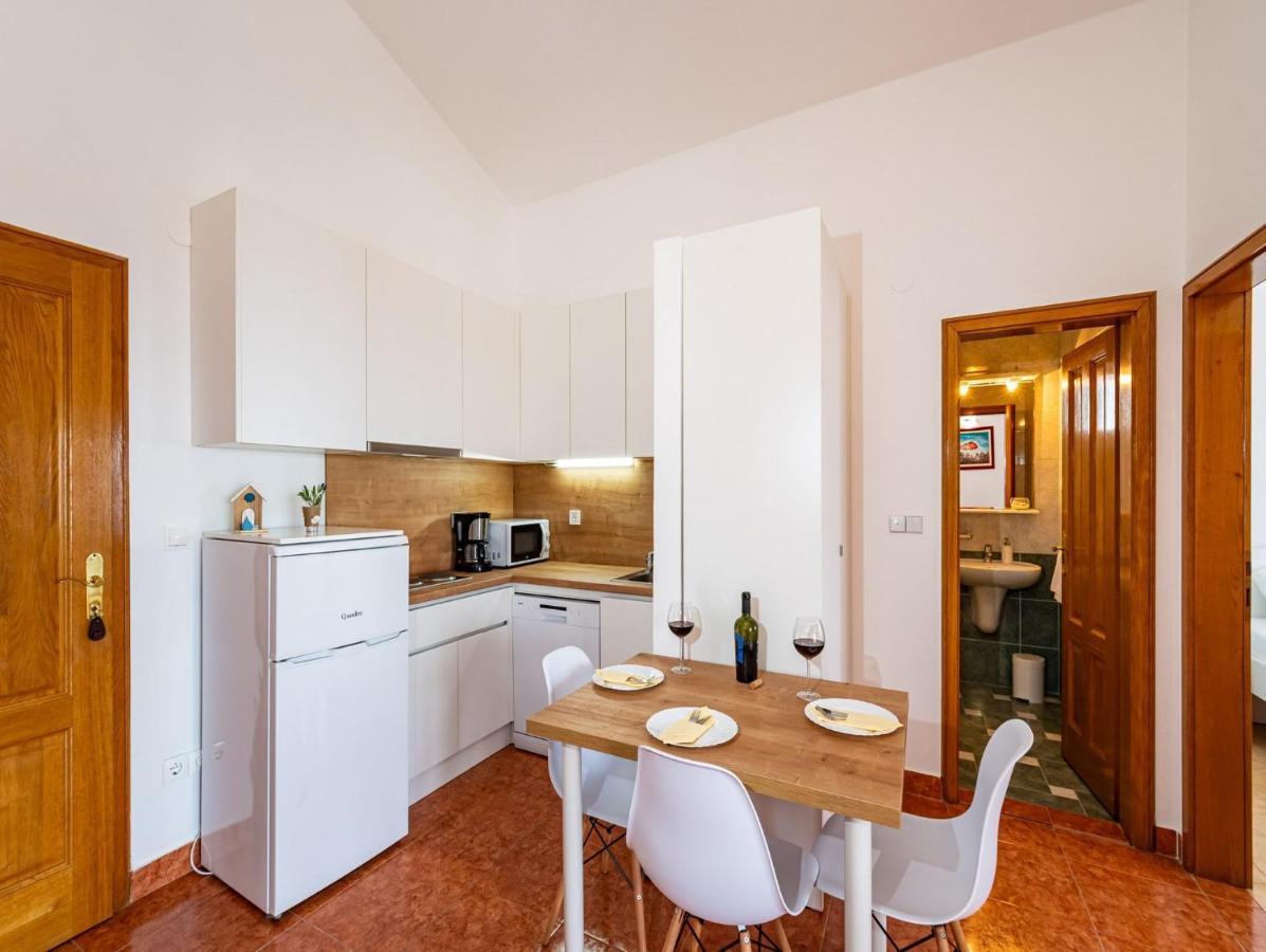 Apartments Prkacin Starigrad Paklenica Exterior foto