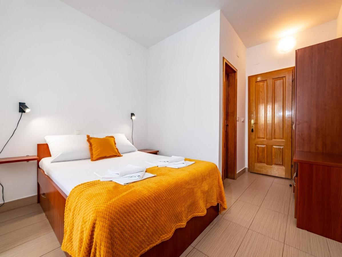 Apartments Prkacin Starigrad Paklenica Exterior foto