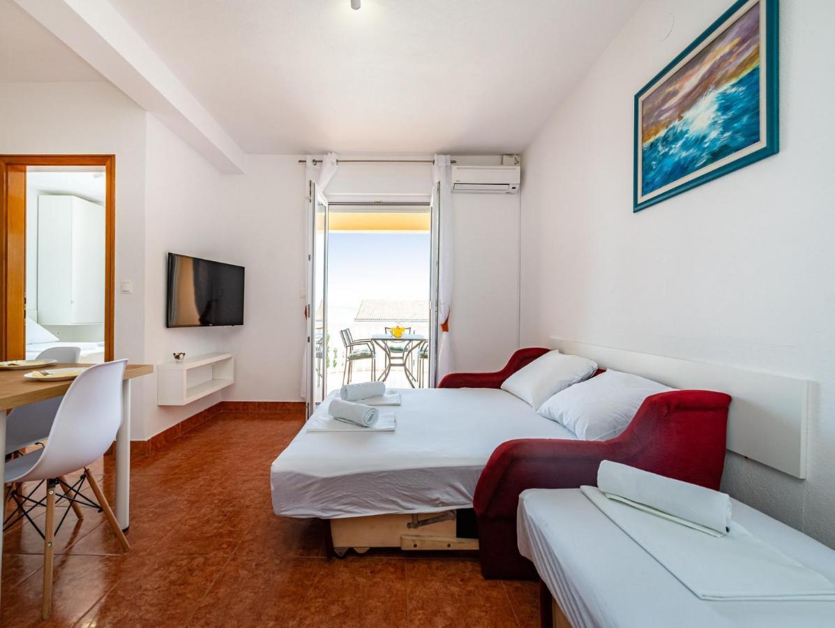 Apartments Prkacin Starigrad Paklenica Exterior foto